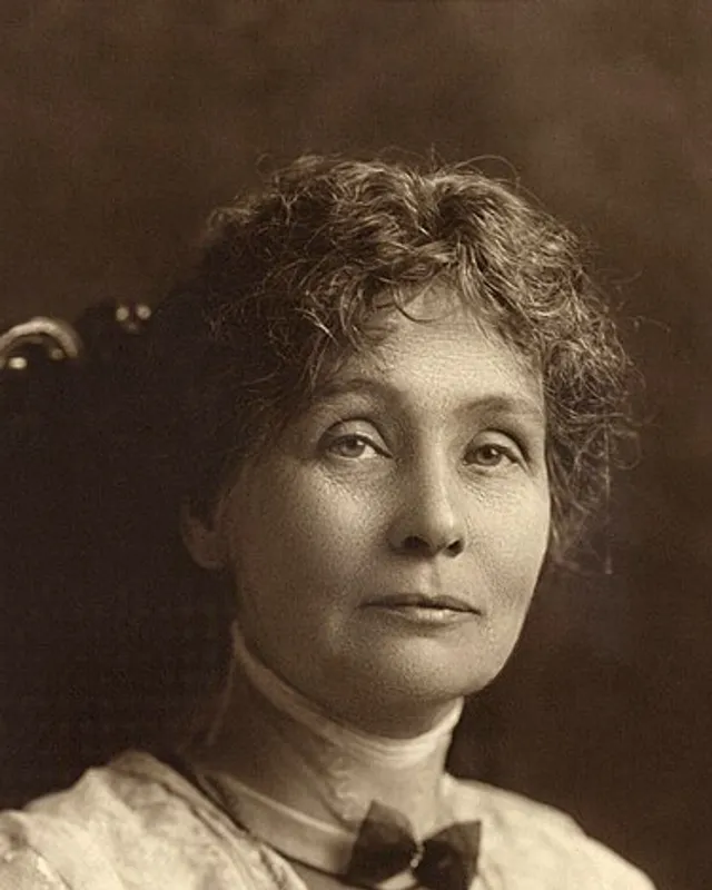 Photograph of Emmeline Pankhurst seated, taken in 1913.