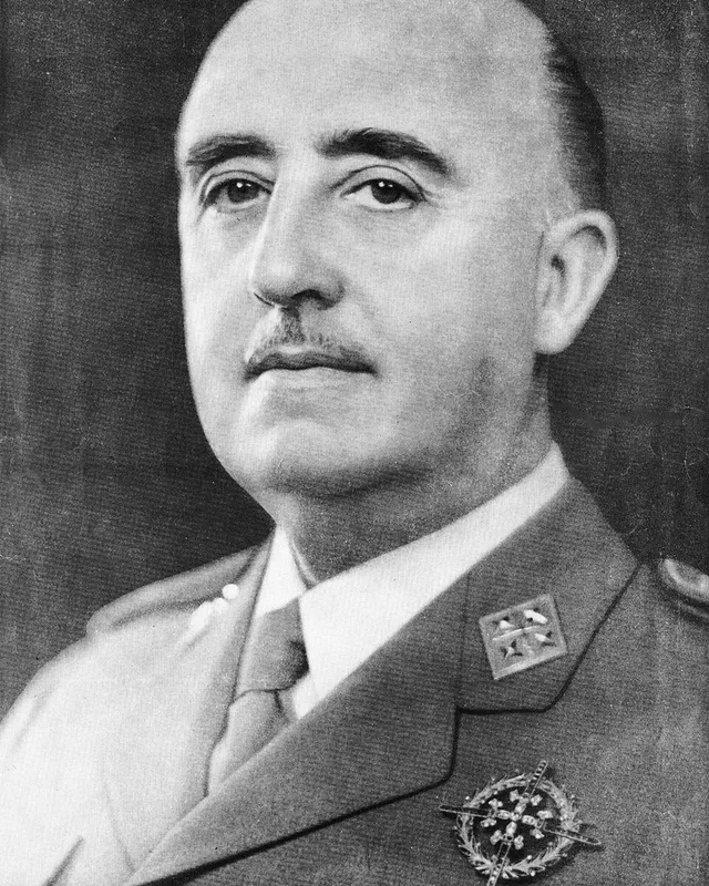 Photographic portrait of Francisco Franco in uniform.