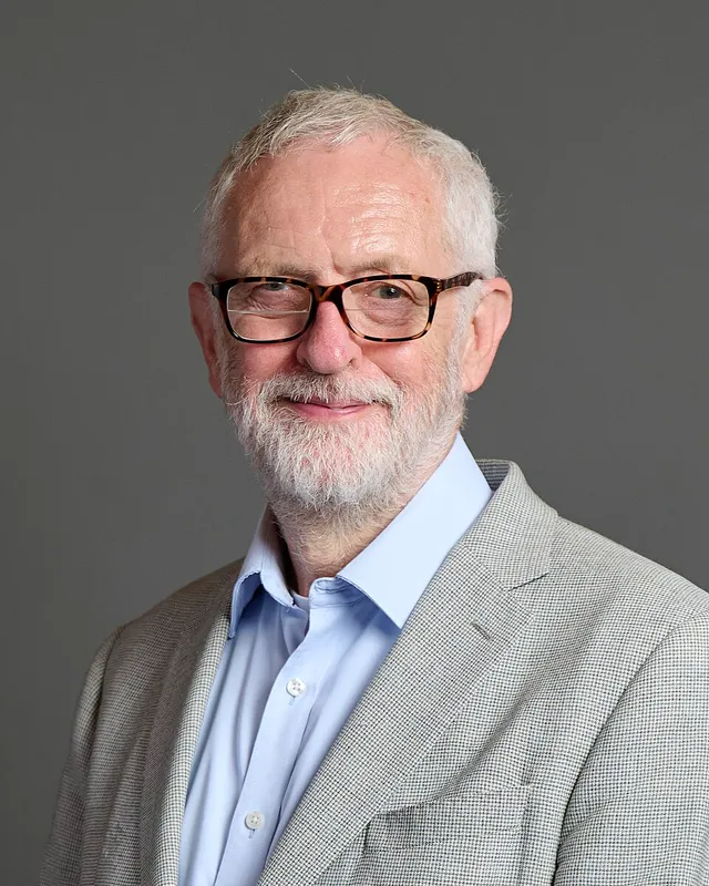 Official parliamentary portrait of Jeremy Corbyn, 2024.