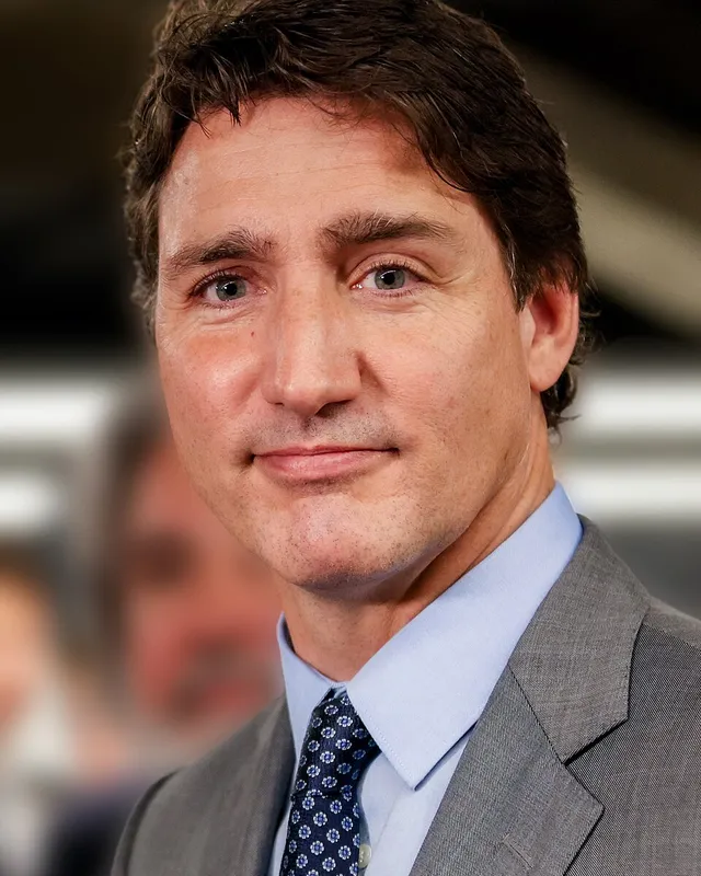 Photograph of Justin Trudeau in a suit and tie.