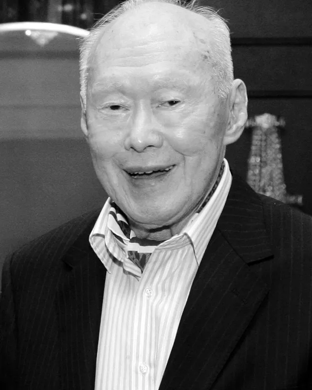 Photograph of Lee Kuan Yew in 2011.