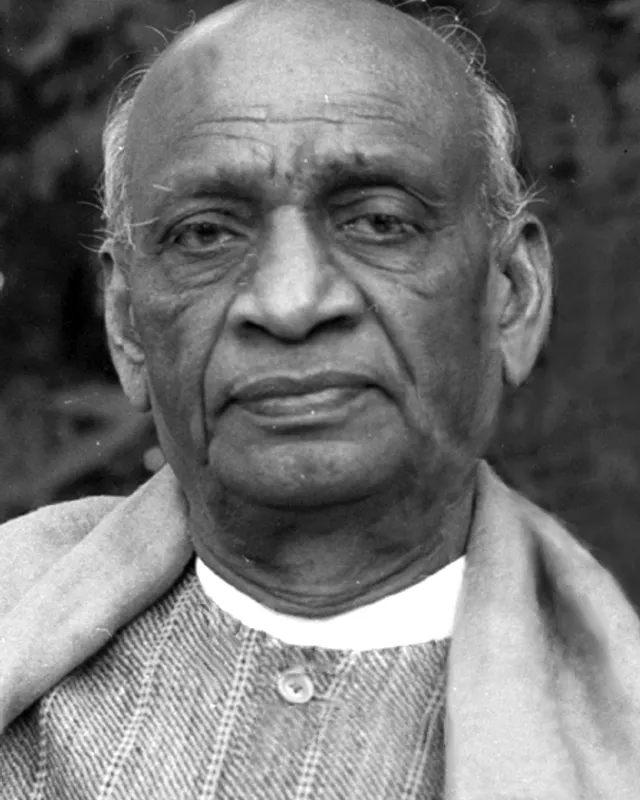 Photographic portrait of Sardar Vallabhbhai Patel in a shawl.