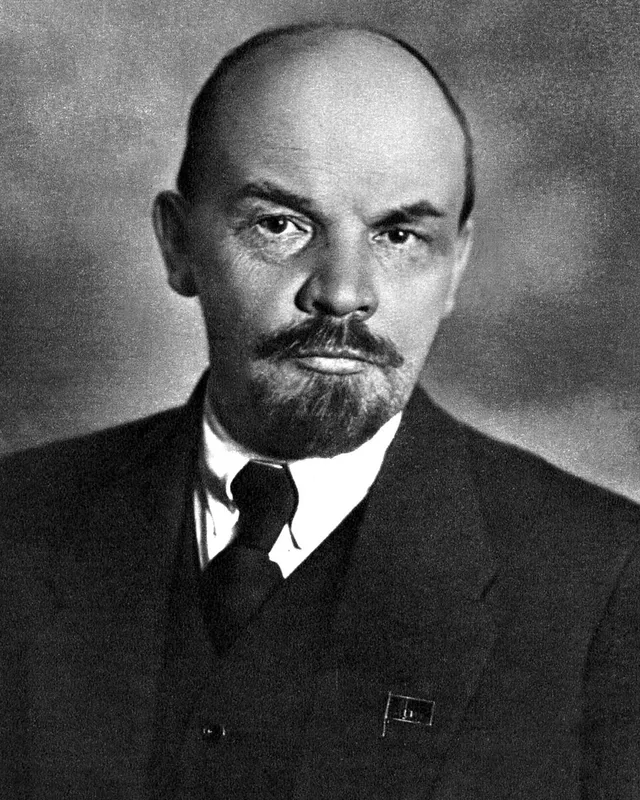 Photographic portrait of Vladimir Lenin, 1920.