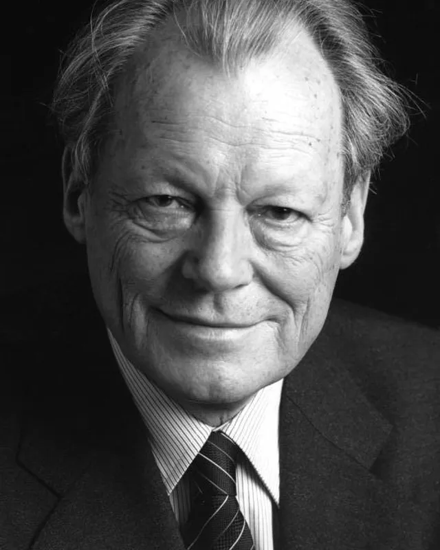 Photographic portrait of Willy Brandt.